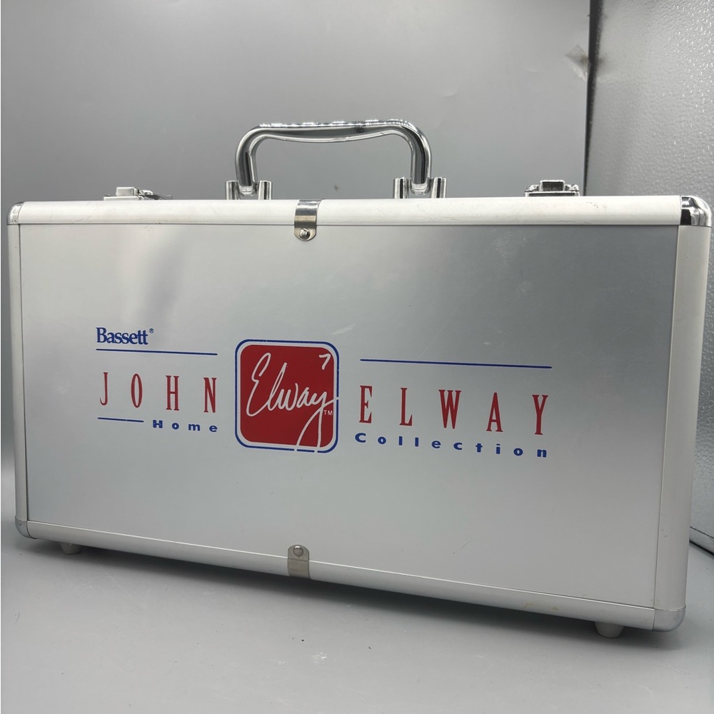Bassett John Elway Home Collection poker set